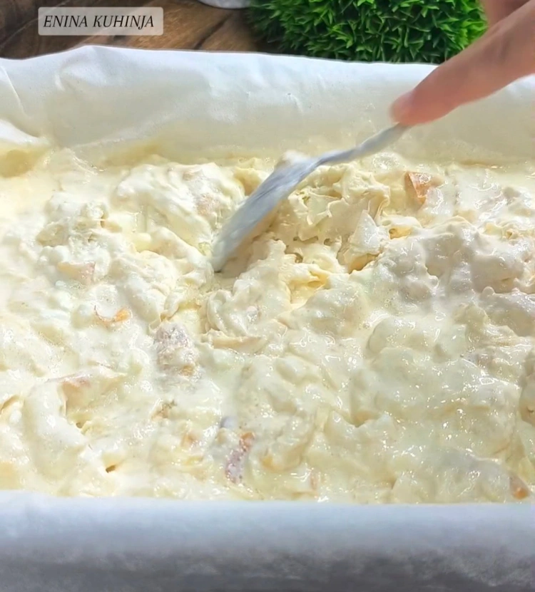 Enina Kuhinja- Gibanica sa sirom - Slaganje pite