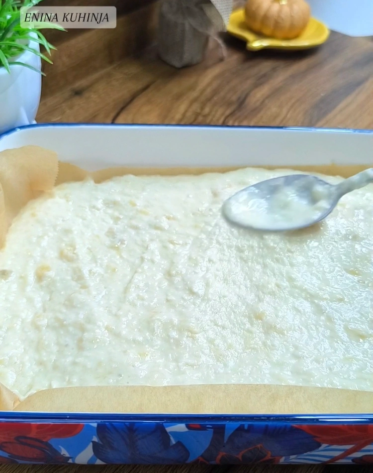 Enina Kuhinja - Posni kolač sa bananom - Pečenje