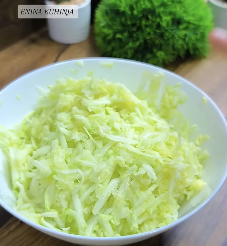 1 – Enina Kuhinja – Slane galete sa tikvicom – Priprema tikvice Enina Kuhinja - Slane galete sa tikvicom - Priprema tikvice