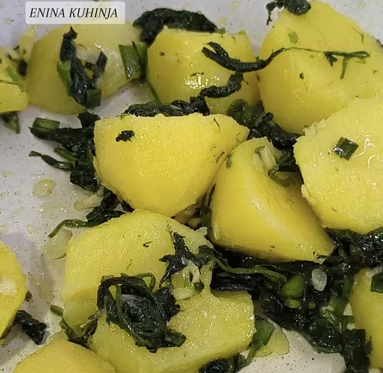 Enina Kuhinja - Fileti soma iz rerne - Prilog od krompira i spanaća