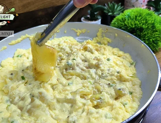 Enina Kuhinja - Paprike sa belim lukom i pavlakom