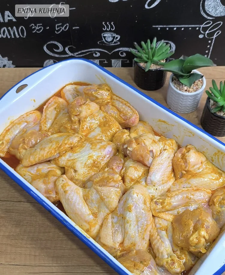 Enina Kuhinja - Pileca Krilca - Pečenje u rerni