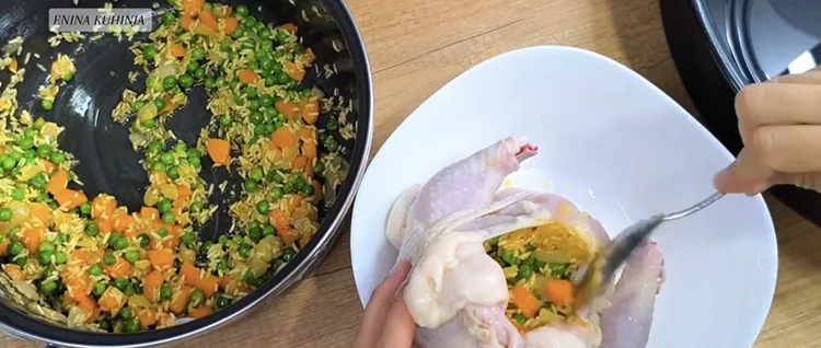 Punjeno peceno pile - Enina Kuhinja - Punjenje i začinjavanje