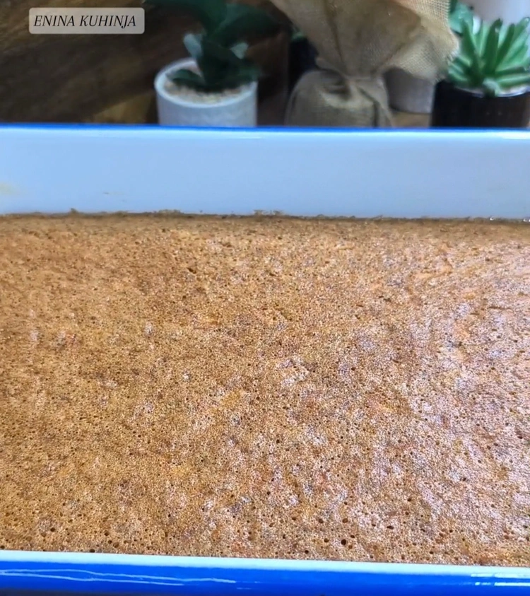 Enina Kuhinja - Kolac sa jabukama - Pečenje kolača