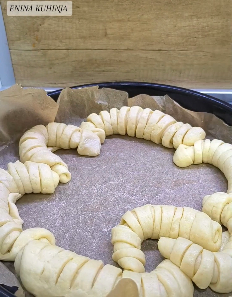 Enina Kuhinja - Najmekša domaća pogača - Formiranje i oblikovanje