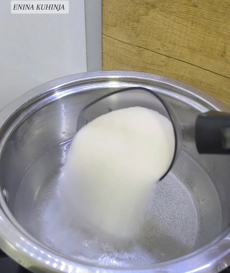 1 – Enina Kuhinja – Posna baklava – Priprema sirupa Enina Kuhinja - Posna baklava - Priprema sirupa