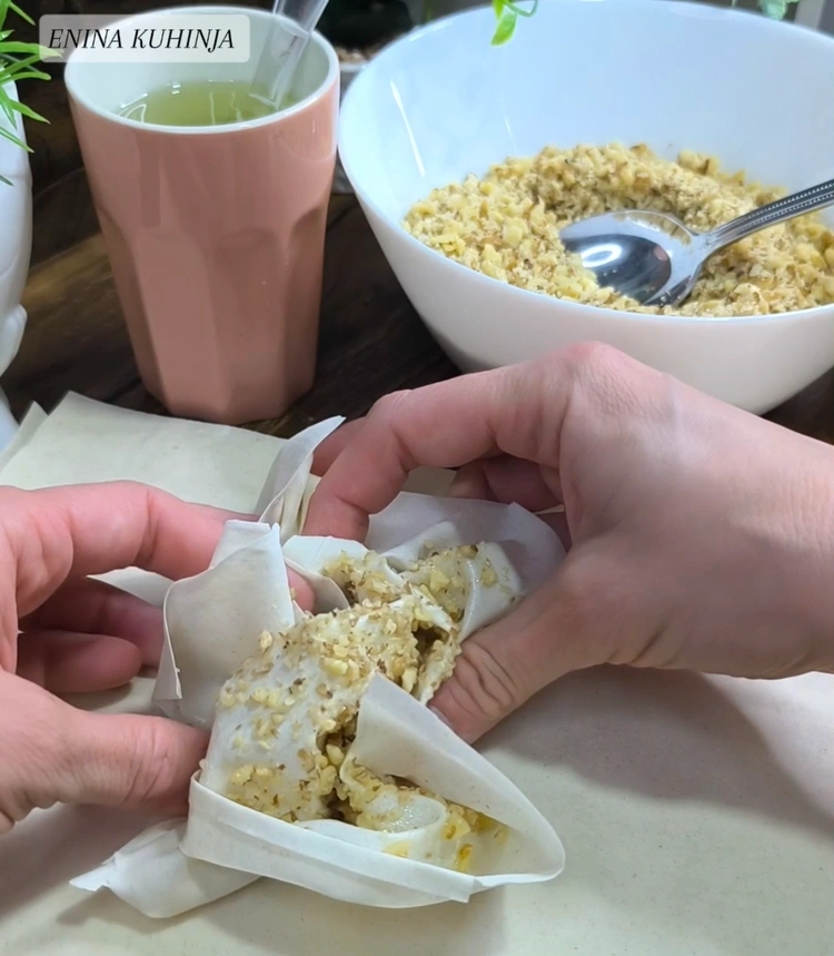 2 – Enina Kuhinja – Posna baklava – Priprema kora Enina Kuhinja - Posna baklava - Priprema kora