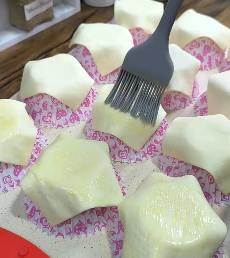 Enina Kuhinja - Brodići punjeni ruskom salatom - Pečenje