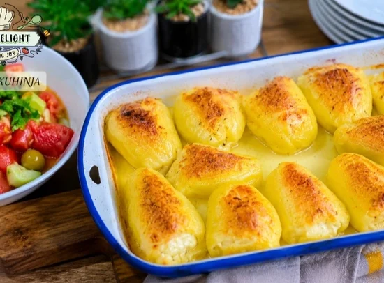 Enina Kuhinja - Zapečene paprike sa sirom i jajima