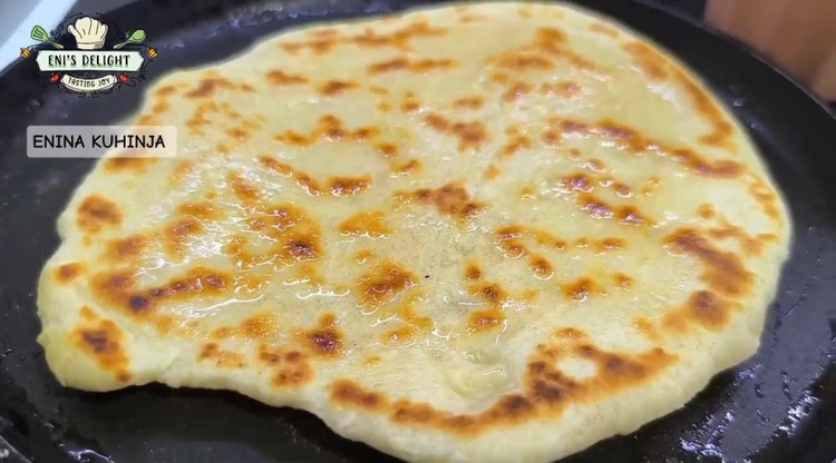 Enina Kuhinja - Domaći Giros recept - Priprema domaćih balon lepinja